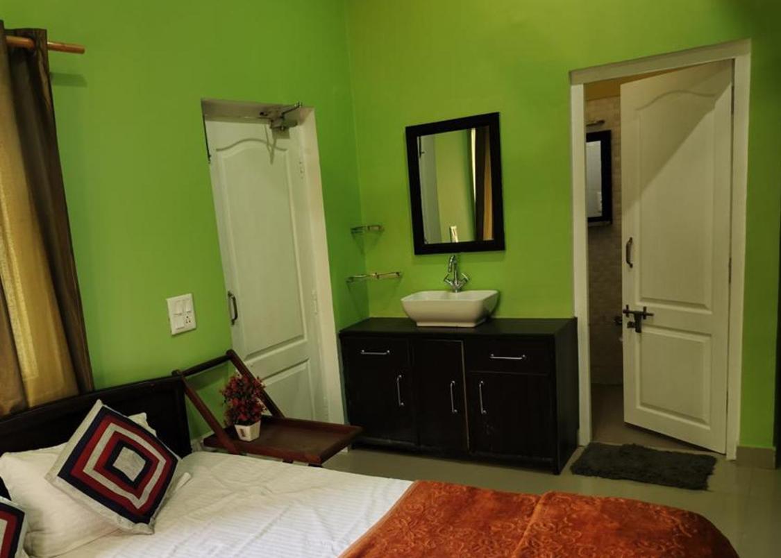 Remarkable 1-Bed House In Bhīm Tāl Extérieur photo